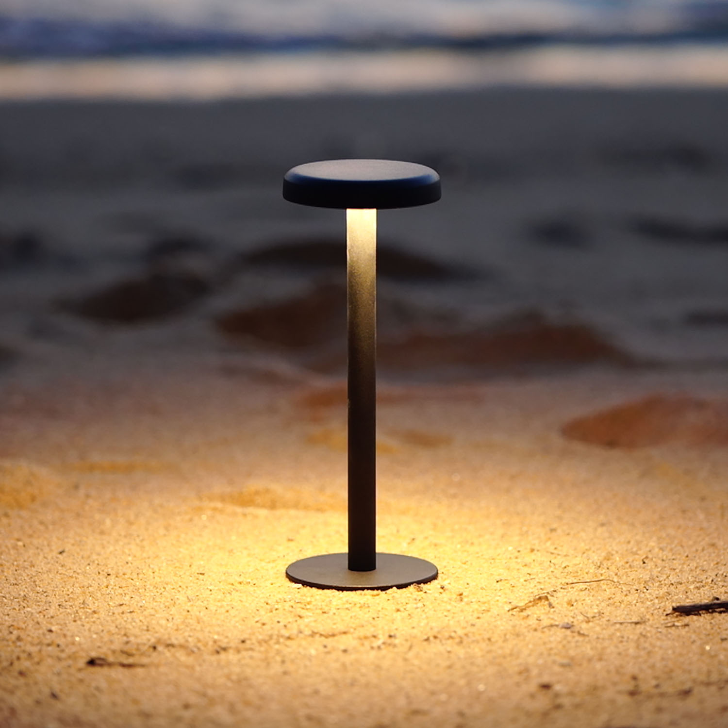 ICHI TABLE LAMP